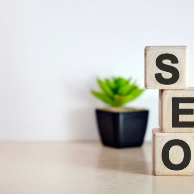 wooden blocks on desk spelling out seo